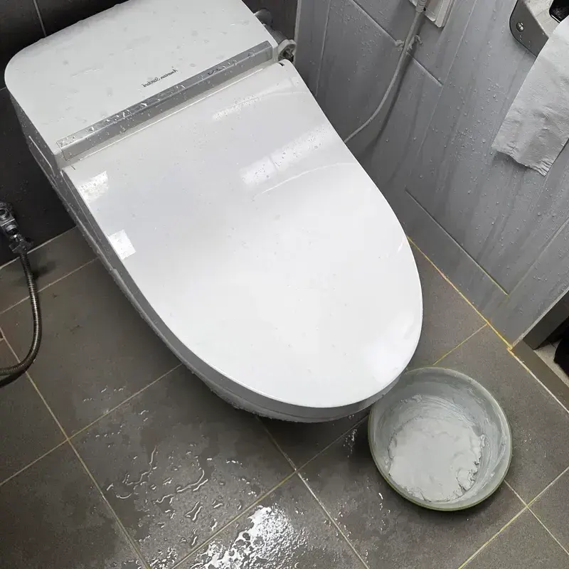 남일면 상가 2층 화장실